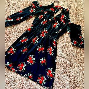 Gorgeous Cold shoulder Dress